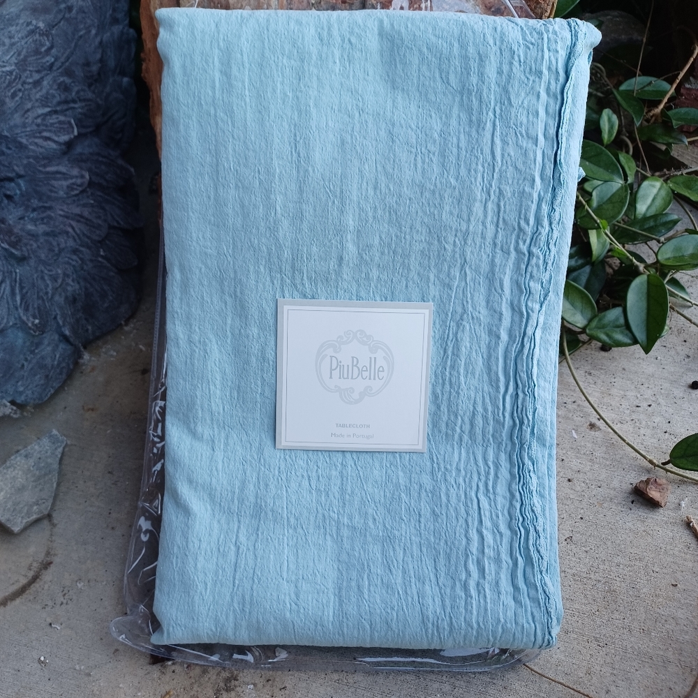 PIU BELLE SHABBY CHIC  BLUE LINEN COTTON TABLECOTH NWT 60X104